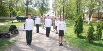 Учащиеся и педагоги нашего учреждения образования приняли участие в празднике Победы!